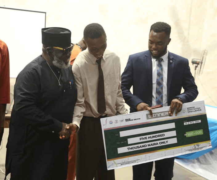 8-Cylinder Engine Model